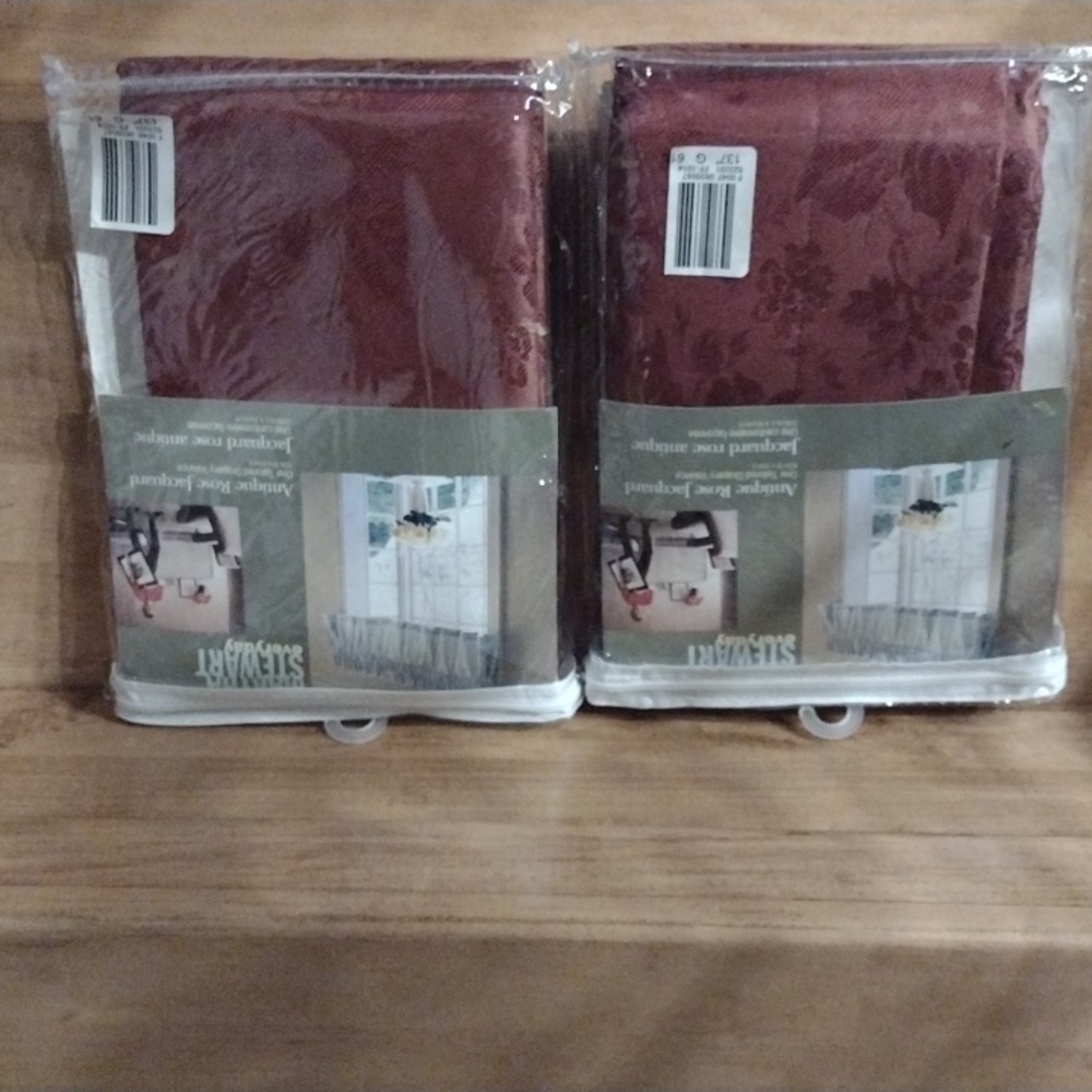 Martha Stewart everyday Collection Valances